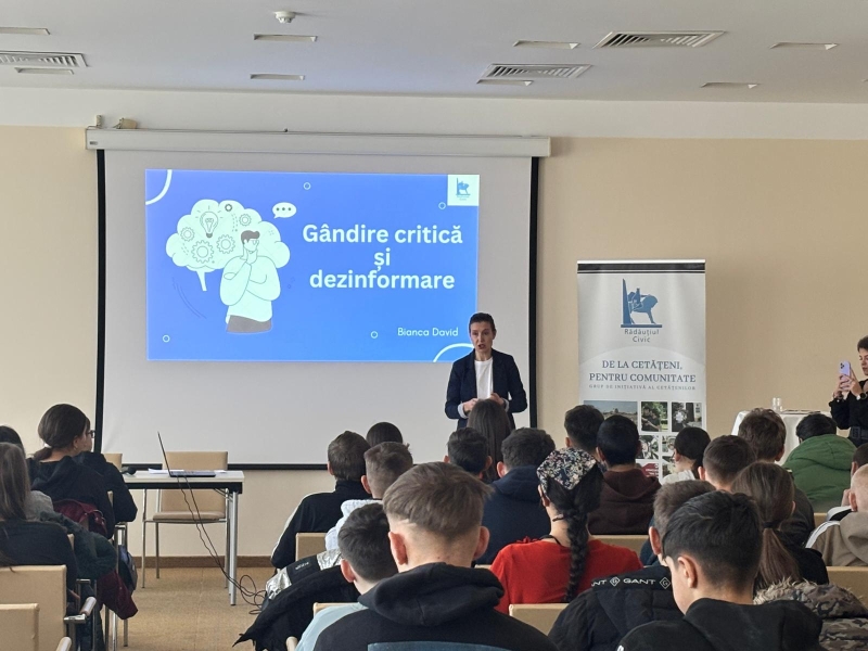 Ateliere de gândire critică și dezinformare 